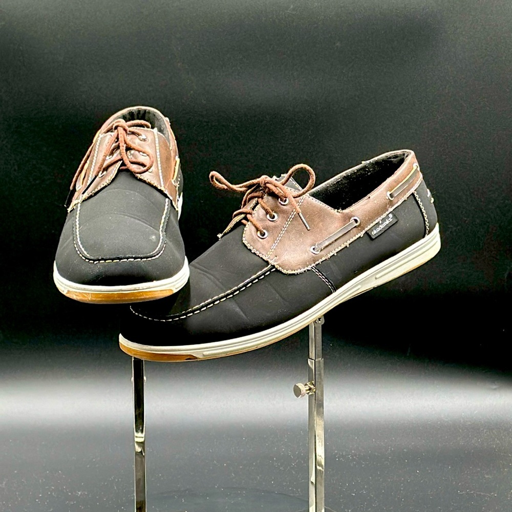 Akademiks sailor boat shoes. Size 13 mens. Black/brown. Excellent condition!!